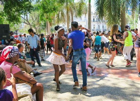 Conocer gente en Cuba